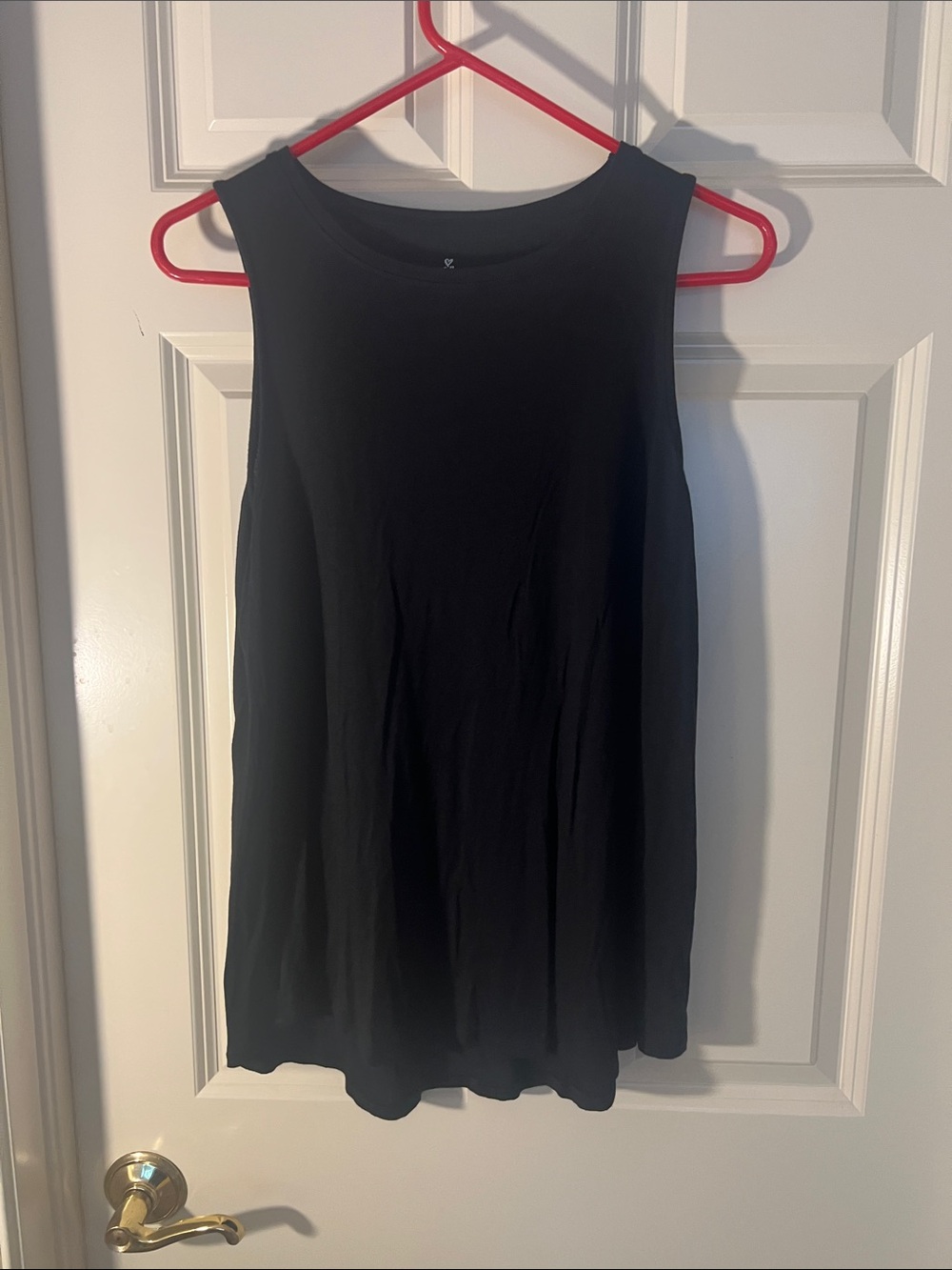 Classic Black Women’s Sleeveless Tank Top - Relaxed Fit